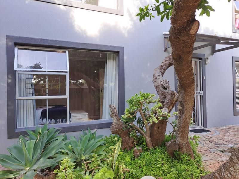 6 Bedroom Property for Sale in Kleinbaai Western Cape